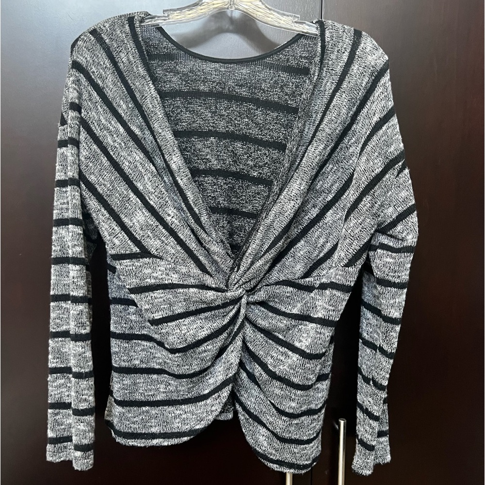 Lulus lightweight knit long sleeve